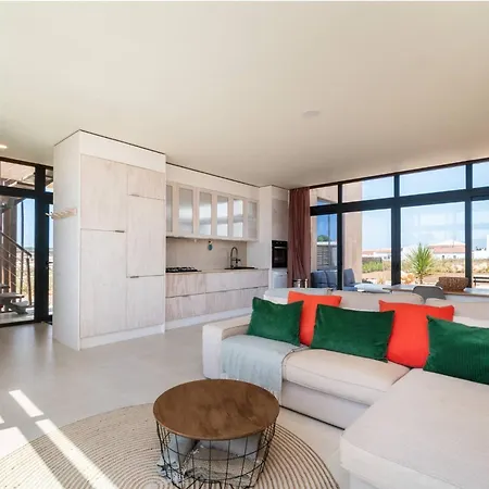 Dom wakacyjny Good Times Sagres